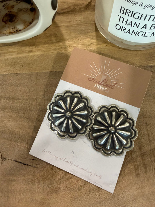Large Concho stud s